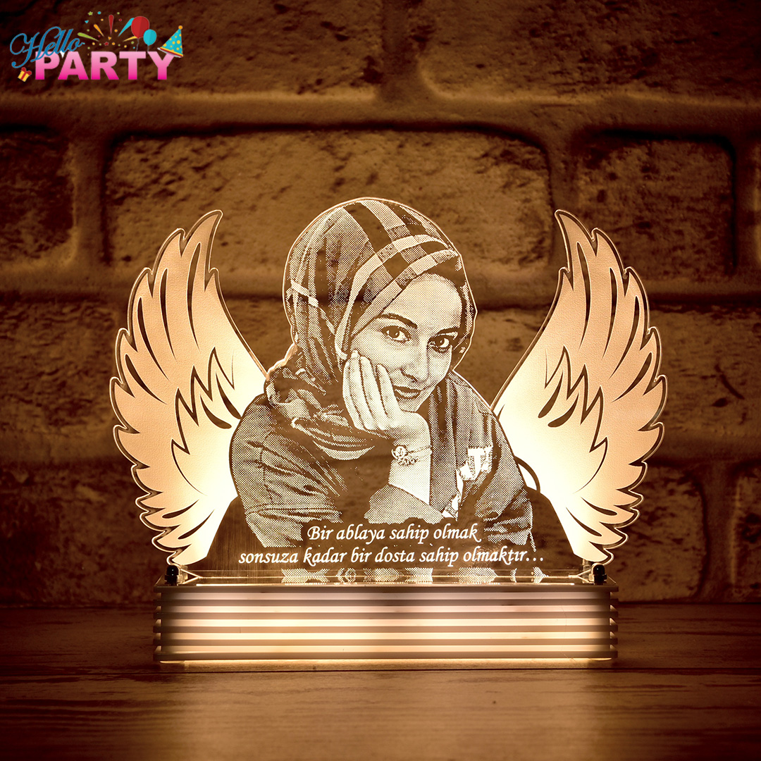لوحة مضيئة بتصميم خاص